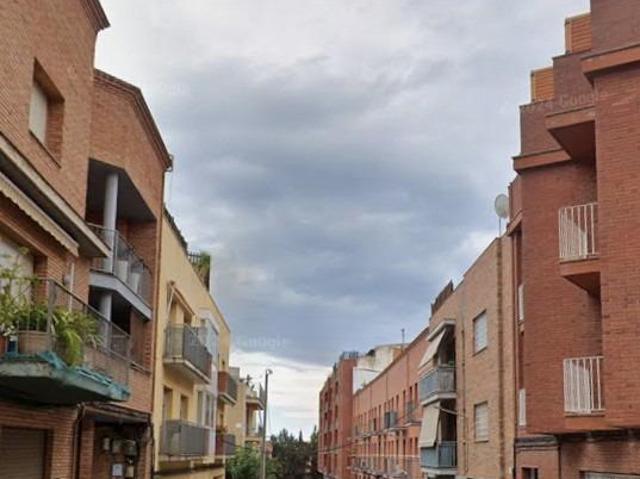 PISO EN MATARO