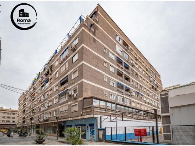 Piso en Méndez Núñez con cochera en el mismo edificio