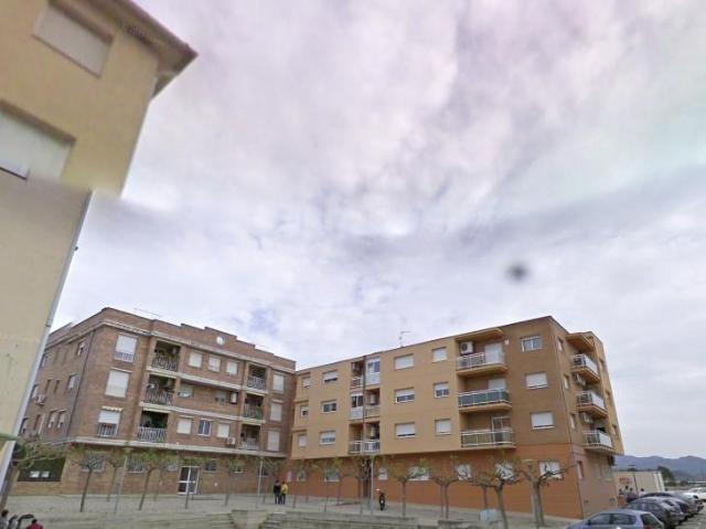PISO EN MORA LA NOVA