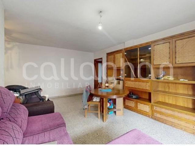 Piso en Avda Cataluña