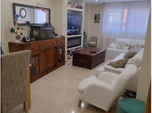Piso en Adrall