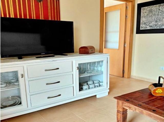 PISO EN ALMERIMAR A SOLO 250 METROS DE LA PLAYA DE PONIENTE