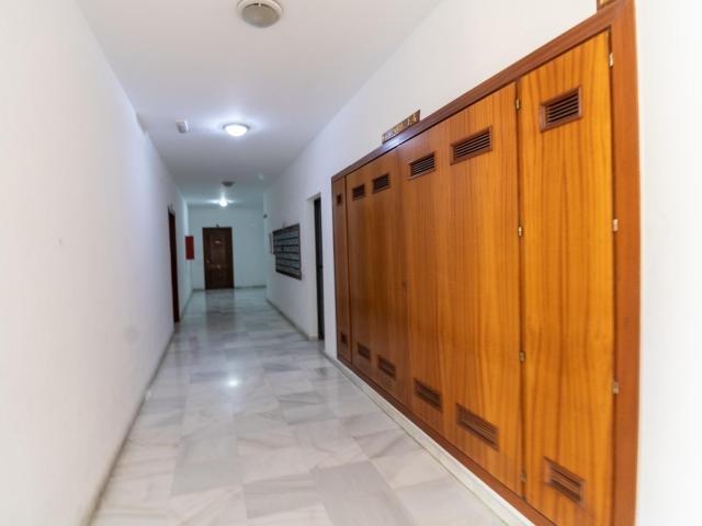 PISO EN ALMERÍA PIEDRAS REDONDAS