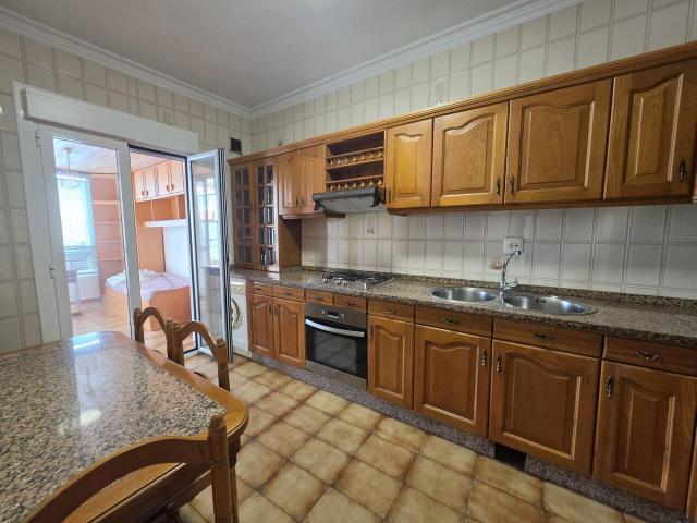 Piso en alquiler, Ourense, Ourense