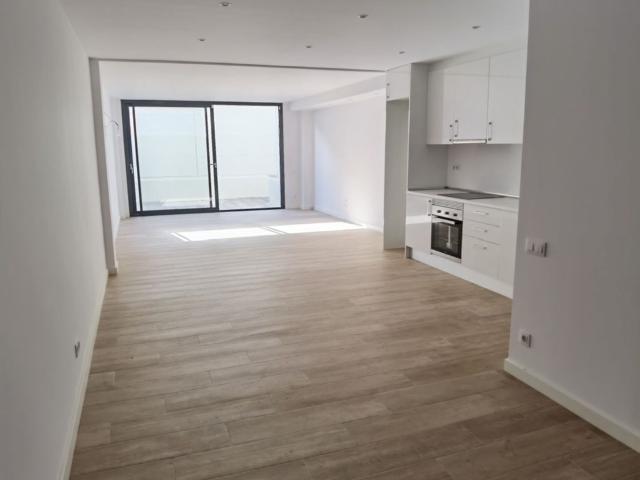 Piso en alquiler. Badalona