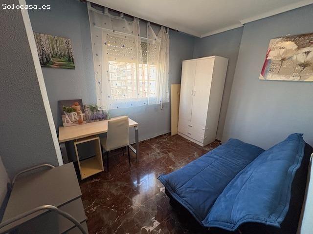 Piso en alquiler de cuatro dormitorios en el centro de Castellón