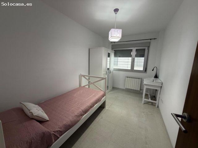 Piso en alquiler de tres habitaciones