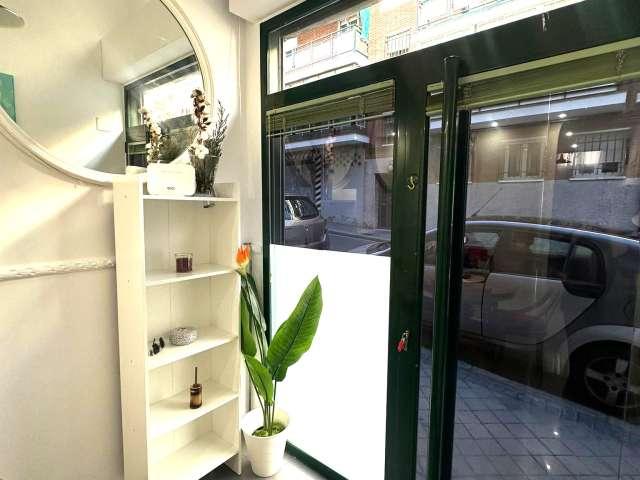 Piso de 1 dormitorio en alquiler en Ventas, Madrid