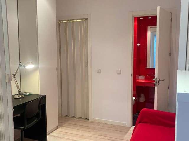 Piso en alquiler de 1 dormitorio en Jerónimos, Madrid