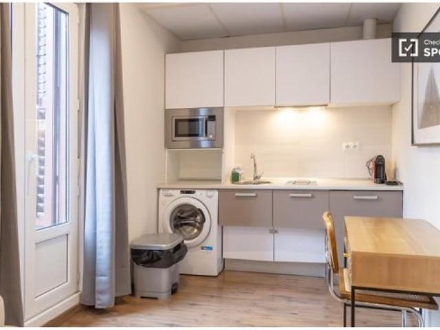 Piso en alquiler de 1 dormitorio en Sol, Madrid