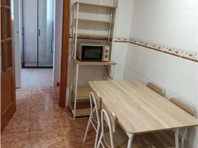 Piso en alquiler de 2 dormitorios en La Malva Rosa