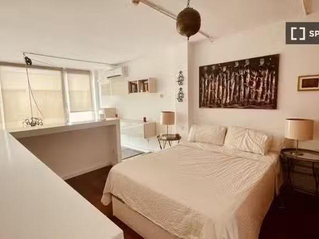 Piso en alquiler de 2 dormitorios en Simancas, Madrid