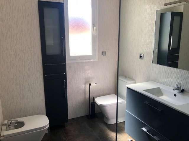 Piso en alquiler de 2 habitaciones en Arrancapins, Valencia