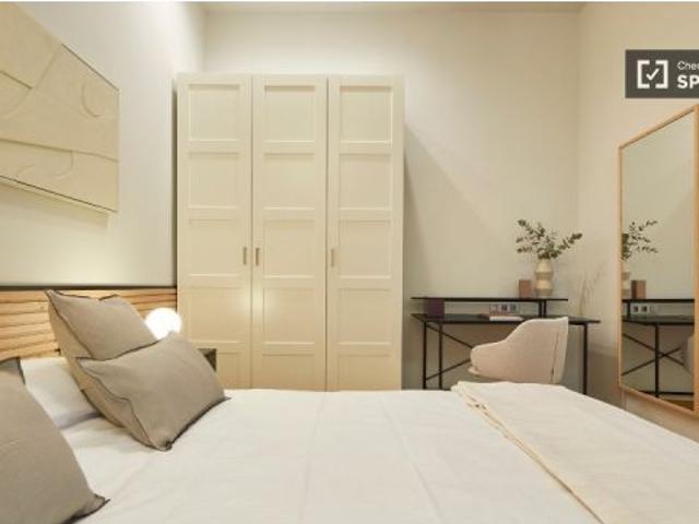 Piso en alquiler de 2 habitaciones en El Gòtic, Barcelona perfecto para profesionales