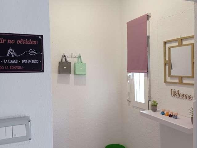 Piso en alquiler de 2 habitaciones en Peñamefecit Estación, Jaén