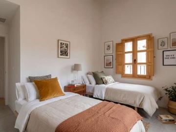 Piso en alquiler de 2 habitaciones en Trinitat, Valencia