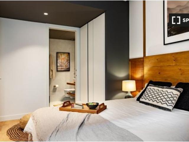 Piso en alquiler de 2 habitaciones en Vila de Gràcia, Barcelona