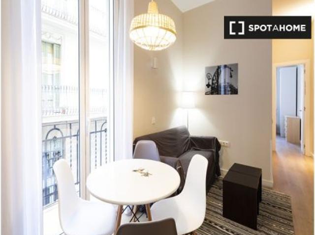 Piso en alquiler de 2 habitaciones en Vila de Gràcia