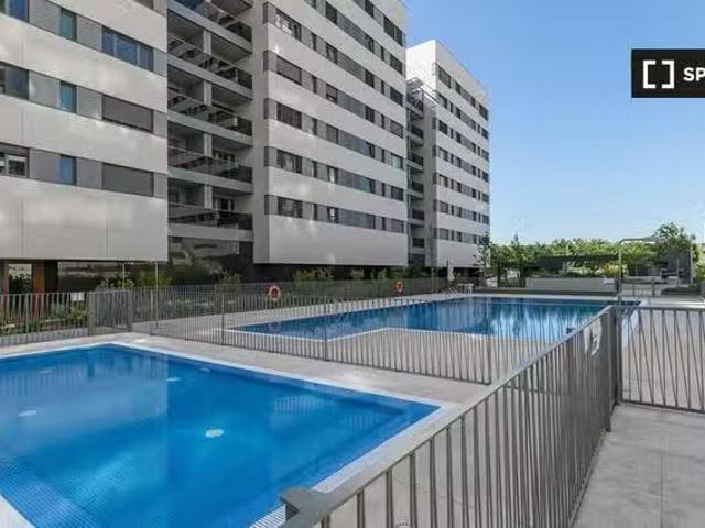Piso en alquiler de 3 dormitorios en Valdebebas, Madrid