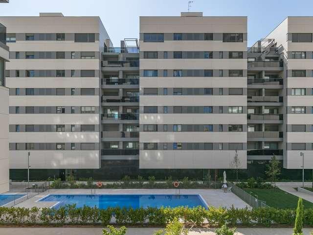 Piso en alquiler de 3 dormitorios en Valdebebas, Madrid