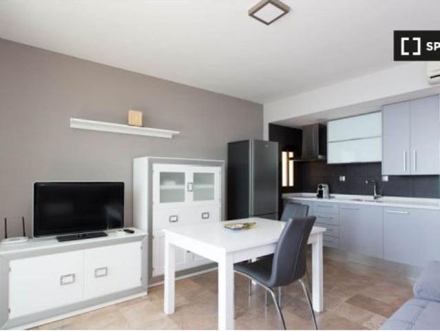 Piso en alquiler de 3 habitaciones en Aguadulce