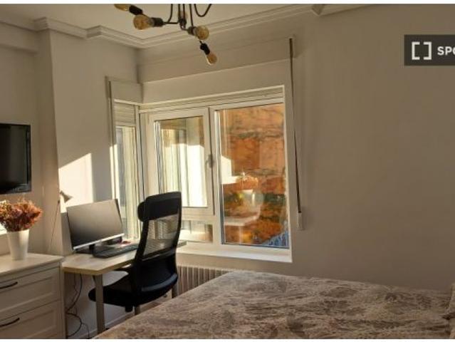 Piso en alquiler de 3 habitaciones en Casco Vello, Vigo