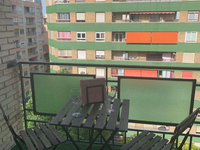 Piso en alquiler de 3 habitaciones en Delicias, Zaragoza