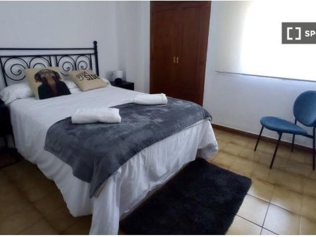 Piso en alquiler de 3 habitaciones en El Puerto de Santa María, para profesionales