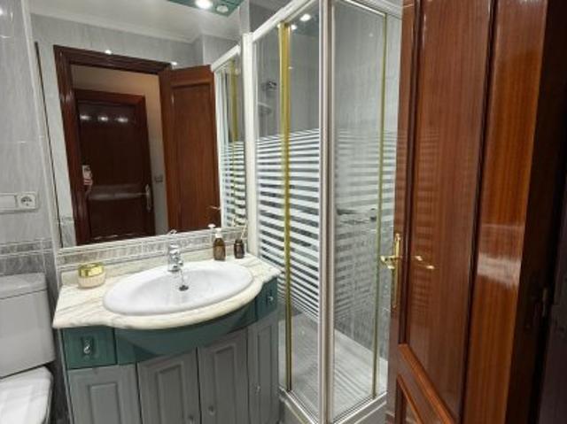 Piso en alquiler de 3 habitaciones en Errekaldeberri, Bilbao