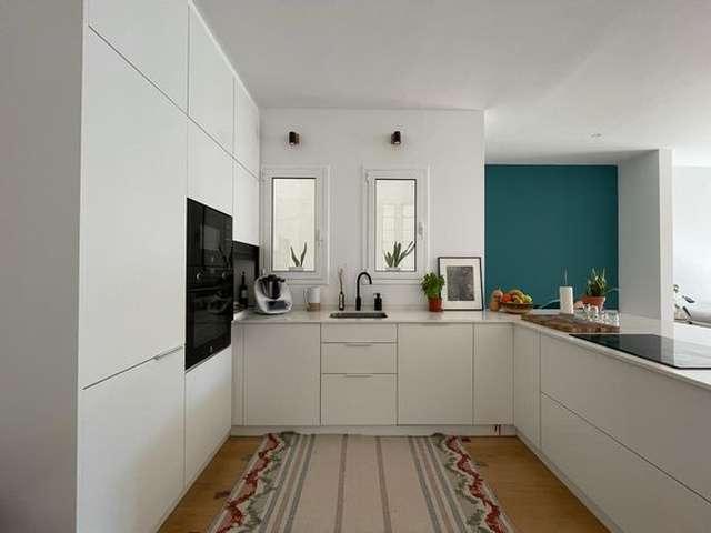 Piso en alquiler de 3 habitaciones en La Nova Esquerra, Barcelona
