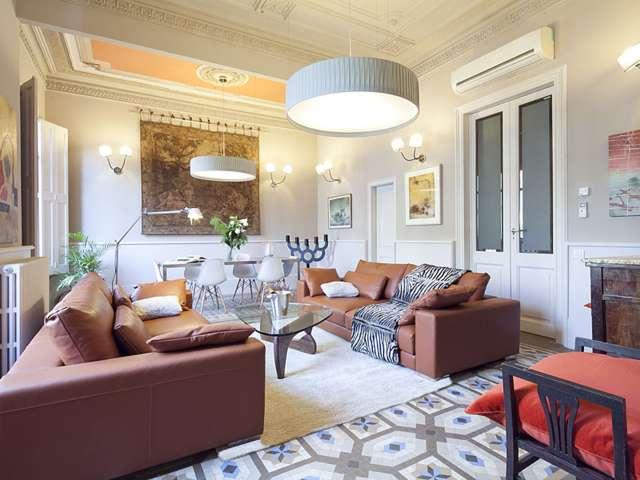 Apartamento de 3 dormitorios en alquiler en La Dreta de l'Eixample