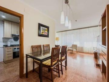 Piso en alquiler de 3 habitaciones en la Teixonera, Barcelona