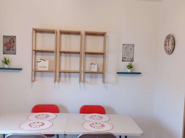 Piso en alquiler de 3 habitaciones en Peñamefecit Estación, Jaén