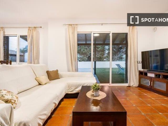 Piso en alquiler de 3 habitaciones en Riba roja de Túria