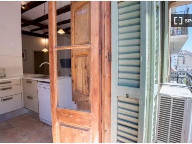 Piso en alquiler de 3 habitaciones en Vila de Gràcia, bienvenidos parejas