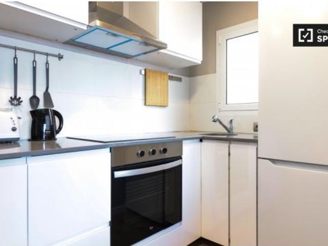 Piso en alquiler de 3 habitaciones en Vilapicina i la Torre Llobeta, apto para todos los inquilinos