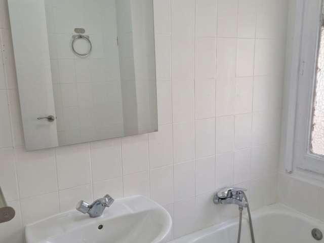 Piso en alquiler de 4 habitaciones en Alicante