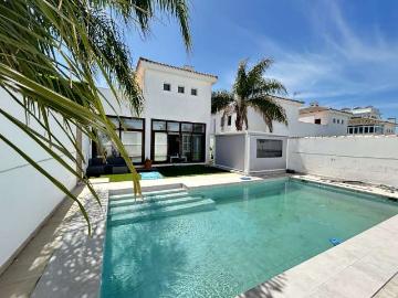 Piso en alquiler de 4 habitaciones en Chiclana de la Frontera