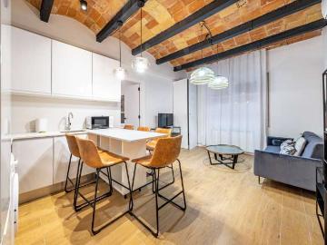 Piso en alquiler de 4 habitaciones en El Baix Guinardó