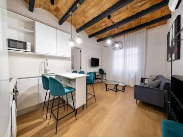 Piso en alquiler de 4 habitaciones en El Baix Guinardó, Barcelona