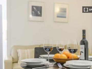 Piso en alquiler de 4 habitaciones en El Baix Guinardo, gastos incluidos