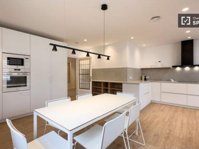 Piso en alquiler de 4 habitaciones en Sant Gervasi Galvany, gastos incluidos