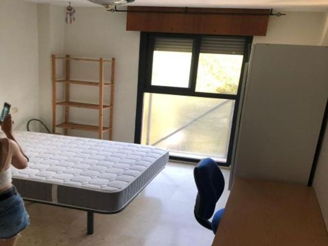 Piso en Alquiler de 4 habitaciones espectacular