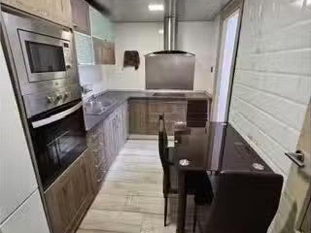 Piso en alquiler de 6 habitaciones en Olesa de Montserrat