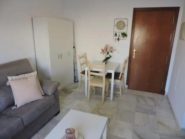 Piso en alquiler en Mayorazgo
