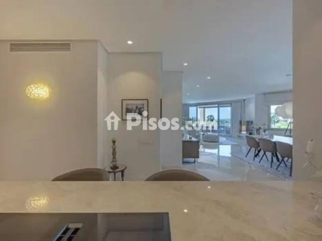 Piso en alquiler en Milla de Oro
