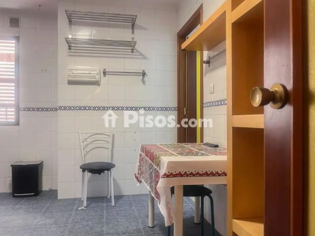 Piso en alquiler en Miraflores los Arcos