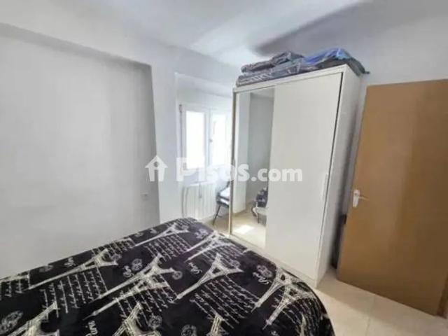 Piso en alquiler en Montolivet