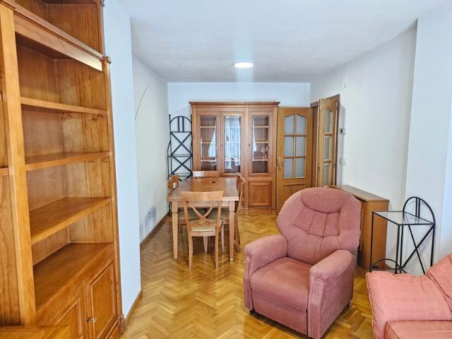 PISO EN ALQUILER EN MORATALAZ MARROQUINA