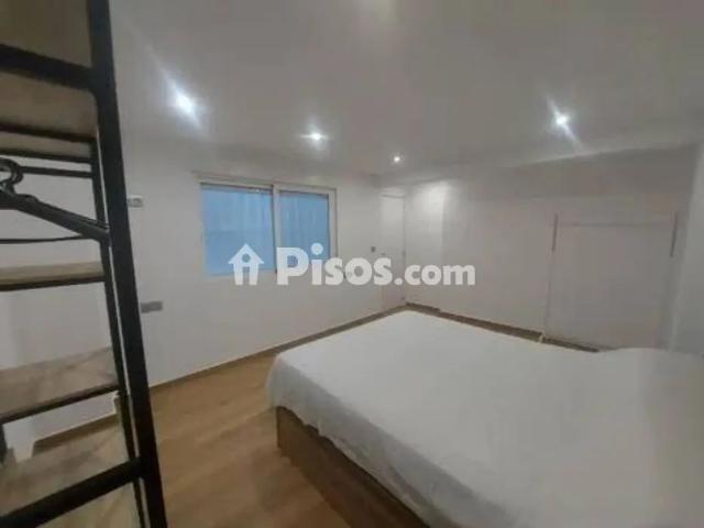 Piso en alquiler en Núcleo Urbano